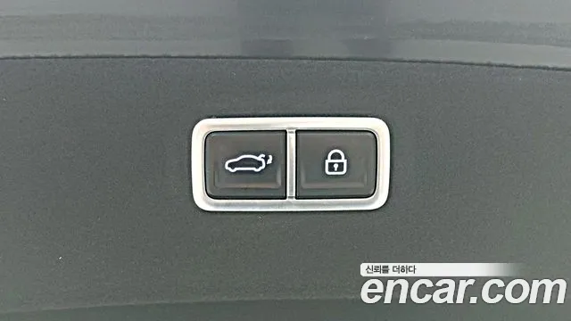 Genesis G80 Бензин 2.5 турбо AWD — Фото автомобиля 18