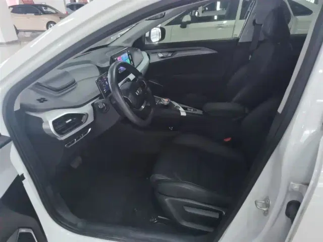 Geely Geometry A — Фото автомобиля 14