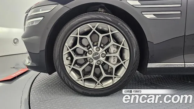 Genesis G80 RG3 — Фото автомобиля 5
