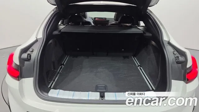 BMW X4 xDrive20i M Sport — Фото автомобиля 18