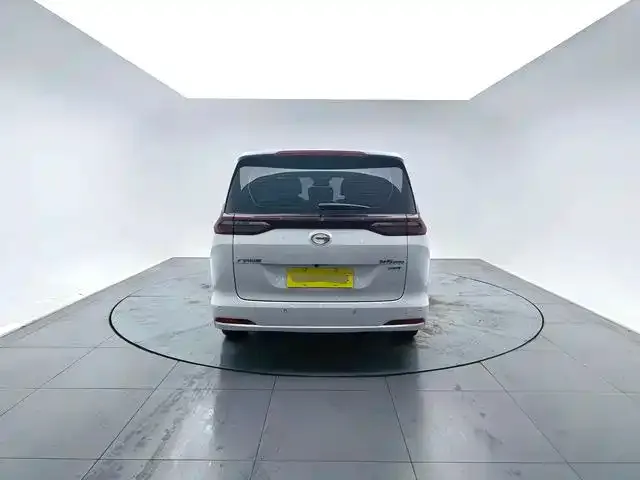 GAC Trumpchi M6 — Фото автомобиля 5