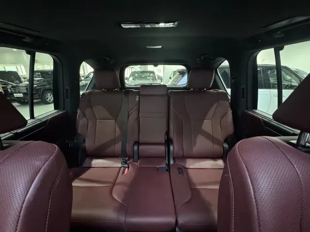 Lexus LX — Фото автомобиля 19