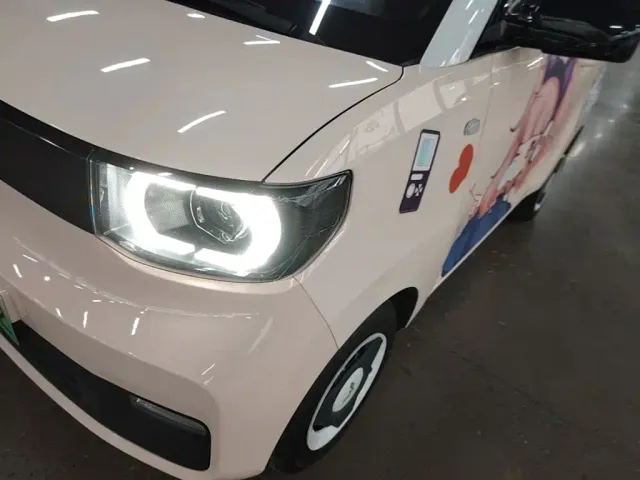 Wuling Hongguang Mini EV — Фото автомобиля 23