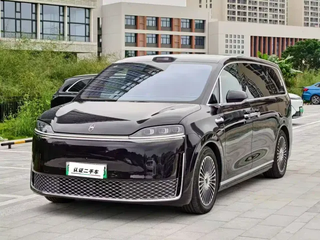 Фотография автомобиля — Luxeed Zunjie MPV