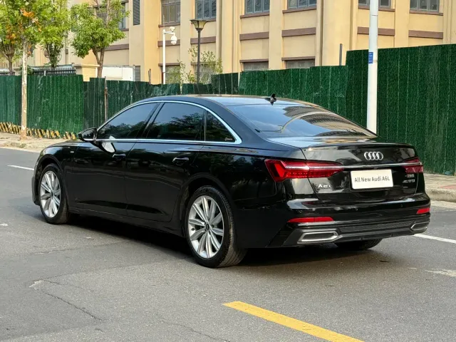 Audi A6L — Фото автомобиля 7