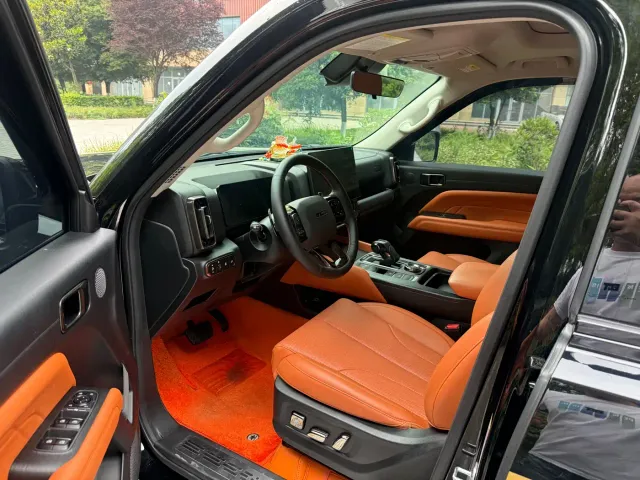 Haval H9 — Фото автомобиля 8