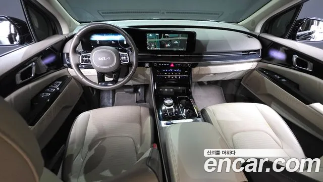 Kia Carnival Generation 4 — Фото автомобиля 9