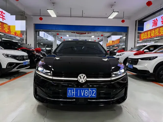 Volkswagen Magotan — Фото автомобиля 2