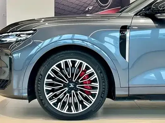 Voyah Auto VOYAH FREE 2025 FREE+ 4WD Qiankun Edition — Фото автомобиля 4