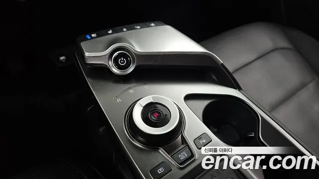 Kia EV6 — Фото автомобиля 9