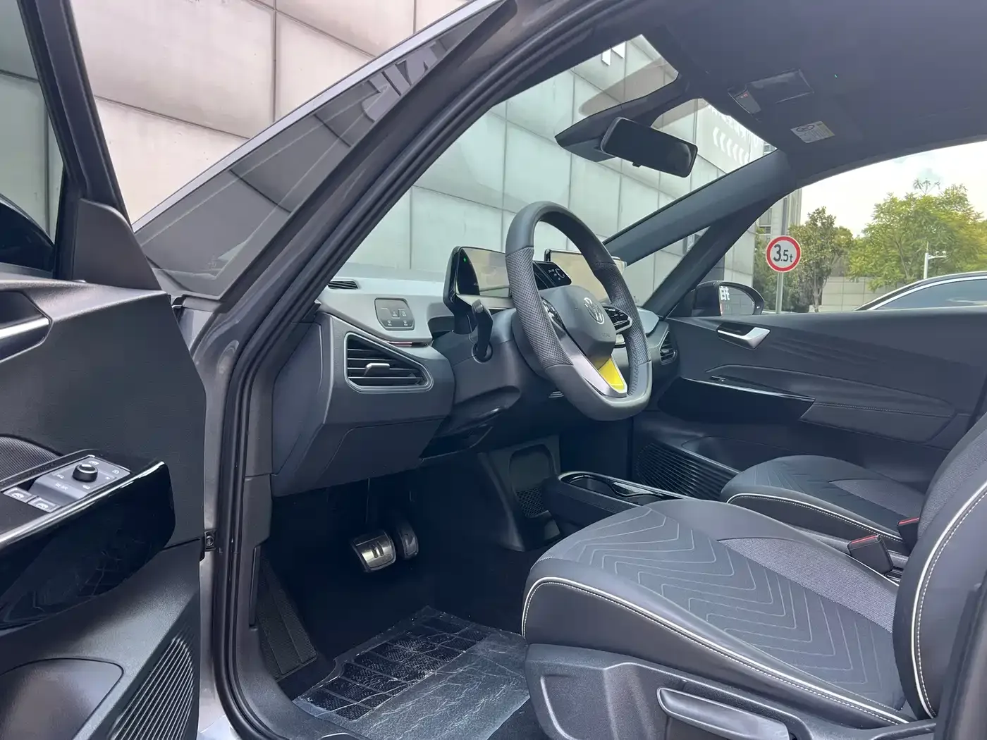 Volkswagen Volkswagen ID.3 2023 Upgraded Pure Intelligence Edition — Фото автомобиля 5