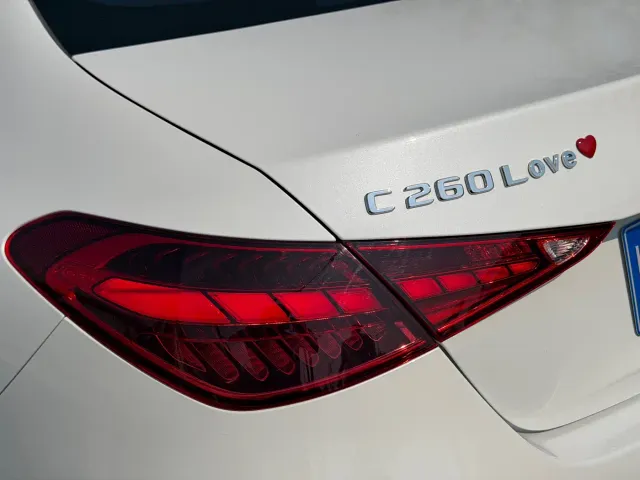 Mercedes-Benz C-Class — Фото автомобиля 7