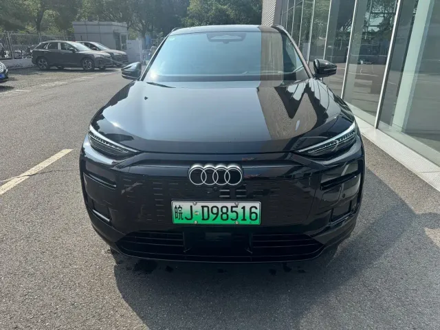Audi Audi Q6L e-tron 2025 Model Pioneer Edition — Фото автомобиля 2