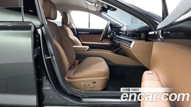 Hyundai Grandeur GN7 — Фото автомобиля 16