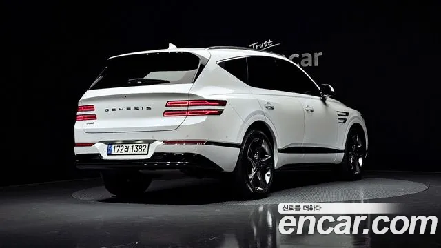 Genesis GV80 — Фото автомобиля 2