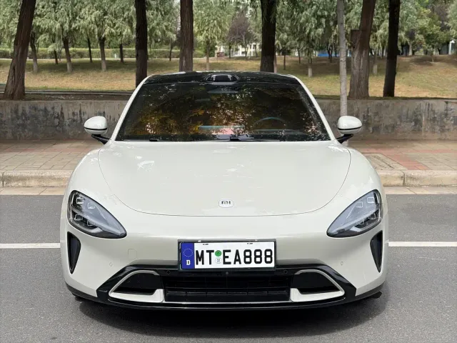 Xiaomi SU7 — Фото автомобиля 2