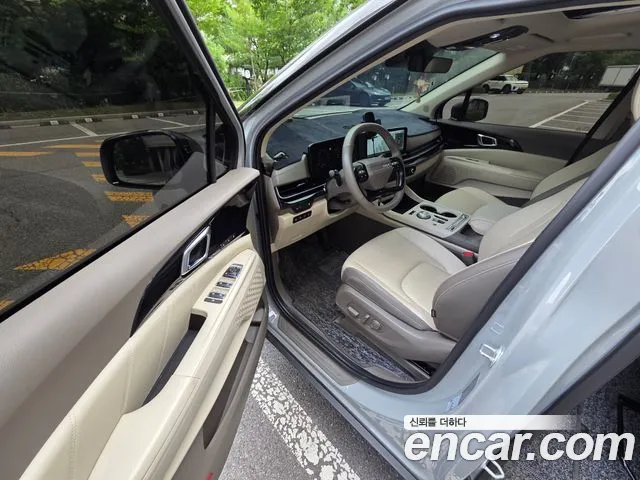 Kia Carnival 4th Gen — Фото автомобиля 10