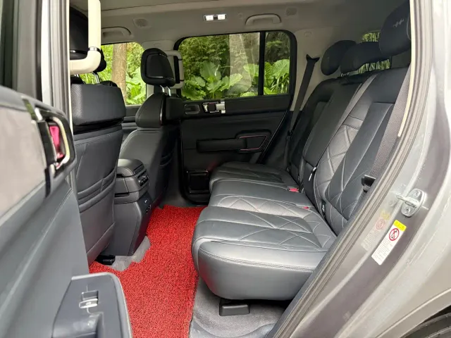 BYD FangChengBao Leopard 5 — Фото автомобиля 17