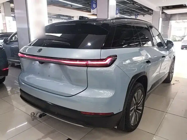 Nio ES7 — Фото автомобиля 6
