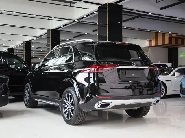 Mercedes-Benz GLE-Class — Фото автомобиля 19