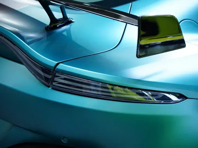 Aston Martin V8 Vantage — Фото автомобиля 26