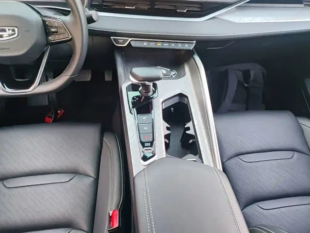 Geely Xingrui — Фото автомобиля 13