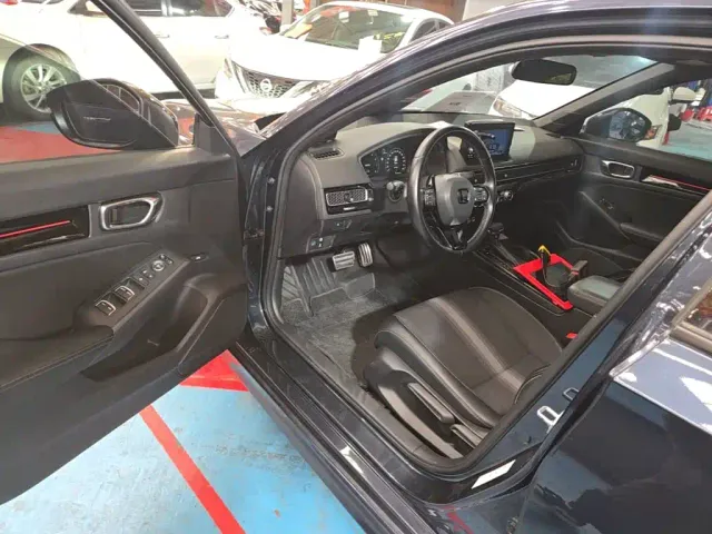 Honda Civic — Фото автомобиля 15