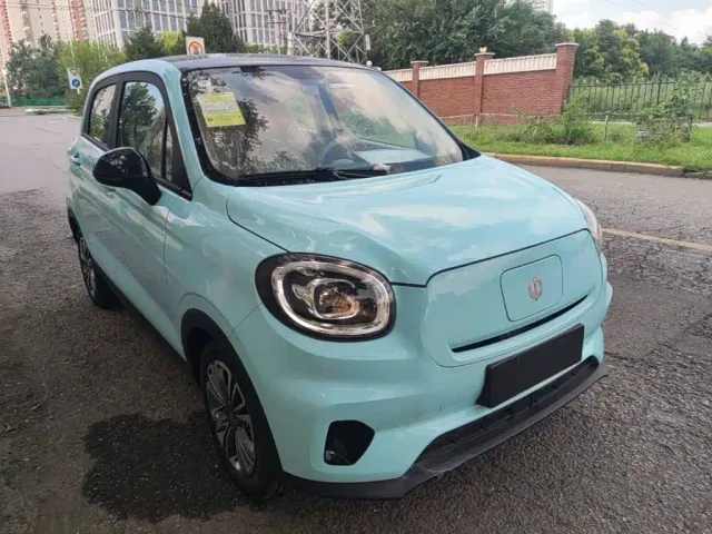 Leapmotor T03 — Фото автомобиля 3