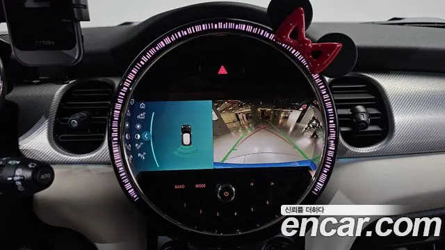 MINI Cooper Cooper Electric — Фото автомобиля 20