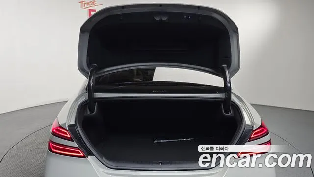 Genesis G70 G70 (New) — Фото автомобиля 19