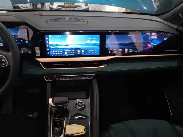 Geely Xingyue L — Фото автомобиля 12