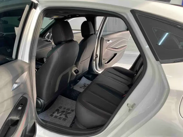 Buick Verano — Фото автомобиля 10
