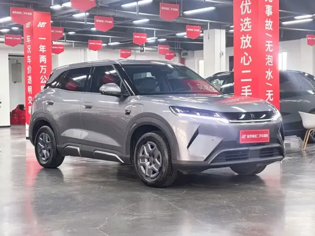 BYD Yuan UP — Фото автомобиля 3