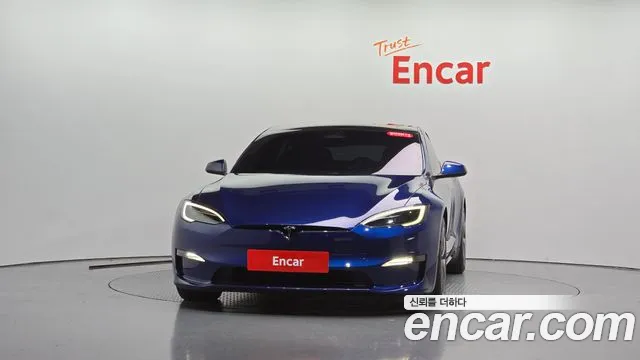 Tesla Model S — Фото автомобиля 2