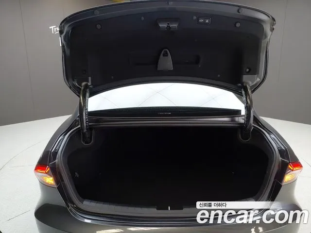 Hyundai Grandeur Новый Grandeur IG — Фото автомобиля 18