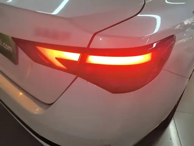 Nissan Sylphy — Фото автомобиля 7