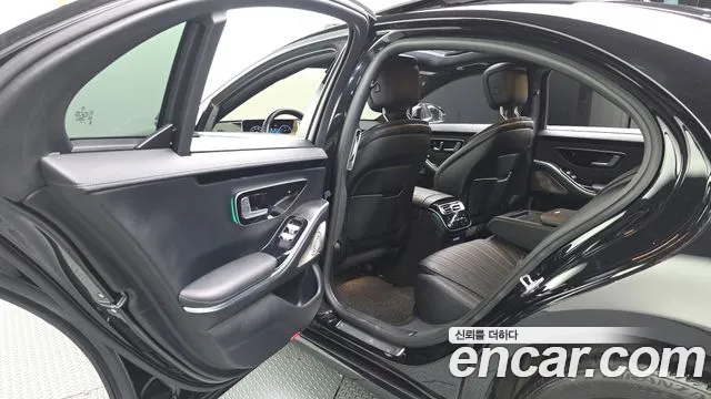 Mercedes-Benz S-Class W223 — Фото автомобиля 16