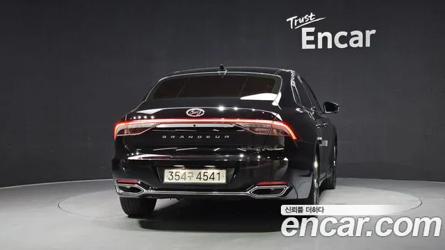 Hyundai Grandeur — Фото автомобиля 4