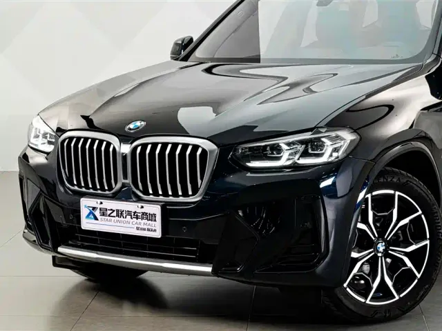 BMW X3 — Фото автомобиля 2