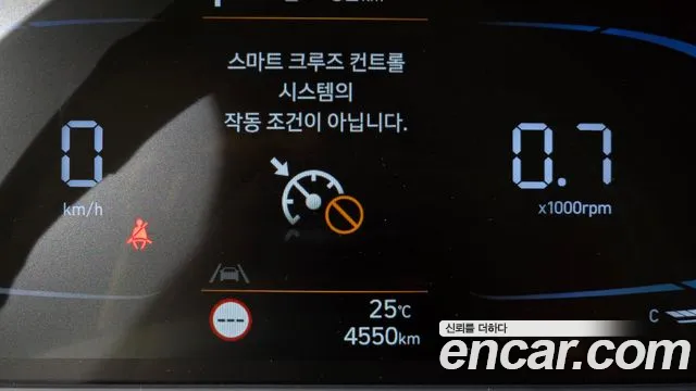 Hyundai Venue — Фото автомобиля 8