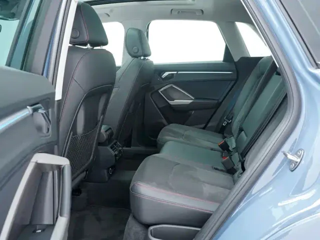Audi Q3 — Фото автомобиля 5