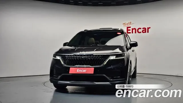 Kia Canival Carnival 4 поколение Бензин 9 мест Signature — Фото автомобиля 3