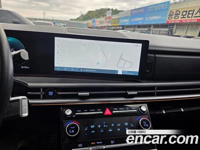 Hyundai Santa Fe — Фото автомобиля 11