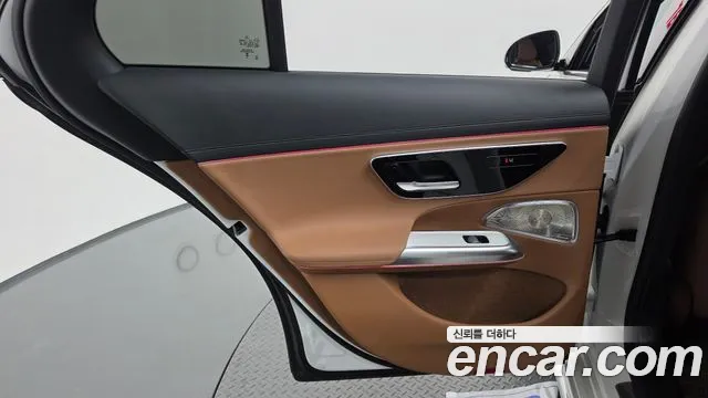 Mercedes-Benz E-Class W214 — Фото автомобиля 14