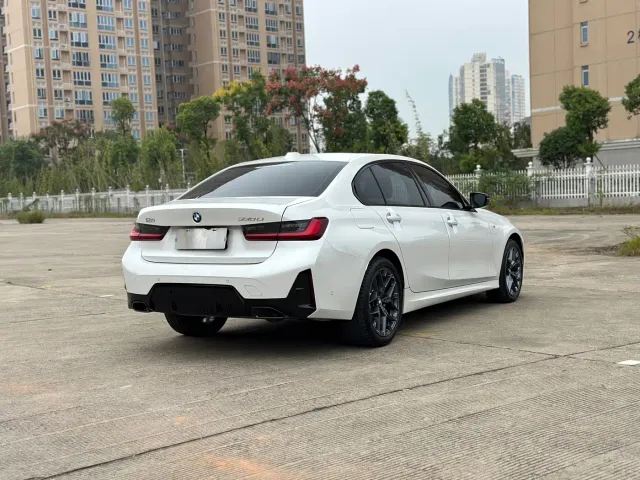 BMW 3 Series — Фото автомобиля 14