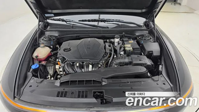 Hyundai Grandeur GN7 — Фото автомобиля 6