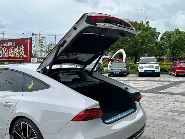 Audi A7 — Фото автомобиля 10