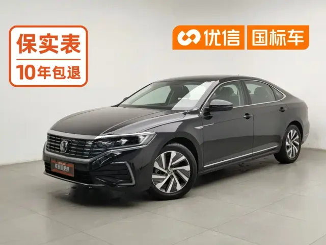 Фотография автомобиля — Volkswagen Passat
