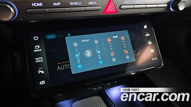 Hyundai Grandeur GN7 — Фото автомобиля 28