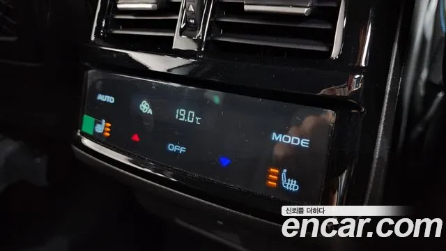 Renault-KoreaSamsung Grand Koleos — Фото автомобиля 13